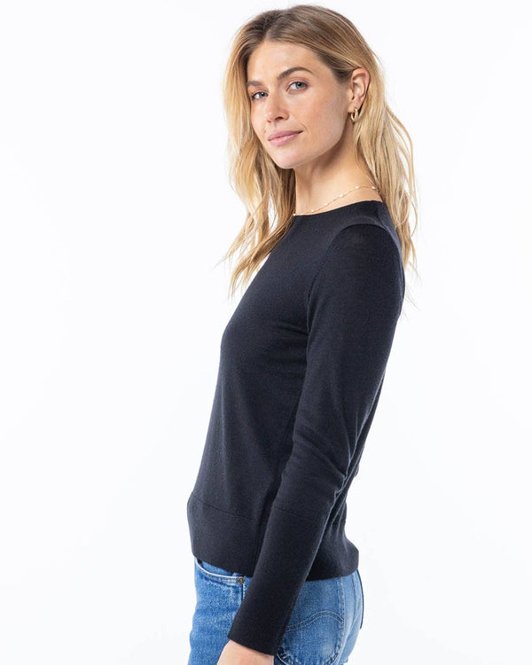 Worsted Cashmere Crew: Black
