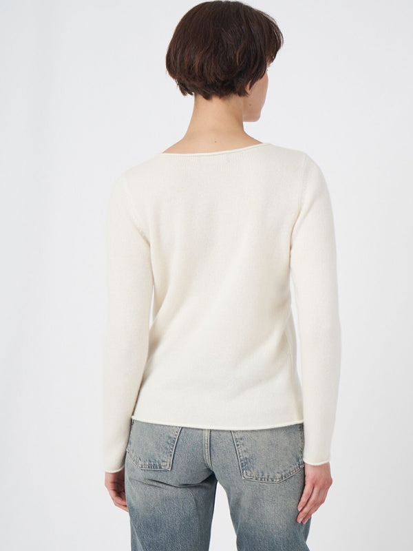 Medium Weight Cashmere Boat Neck Sweater - Cream
