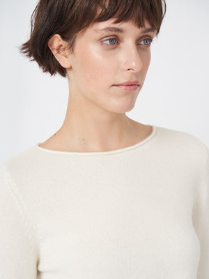 Medium Weight Cashmere Boat Neck Sweater - Cream