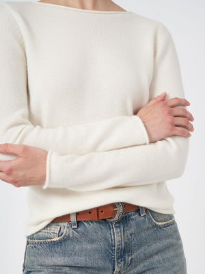 Medium Weight Cashmere Boat Neck Sweater - Cream