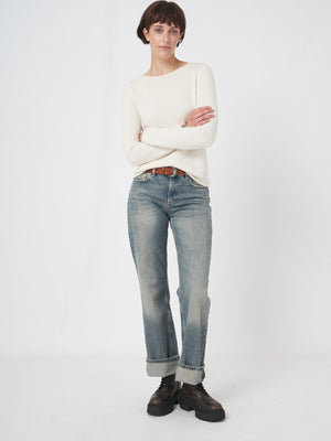 Medium Weight Cashmere Boat Neck Sweater - Cream