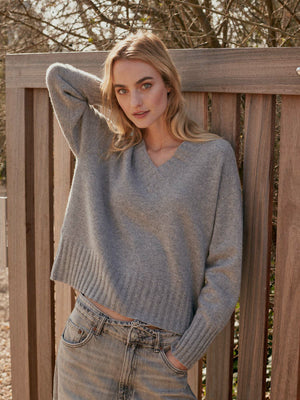 Relaxed Fit Organic Cashmere V-Neck Sweater