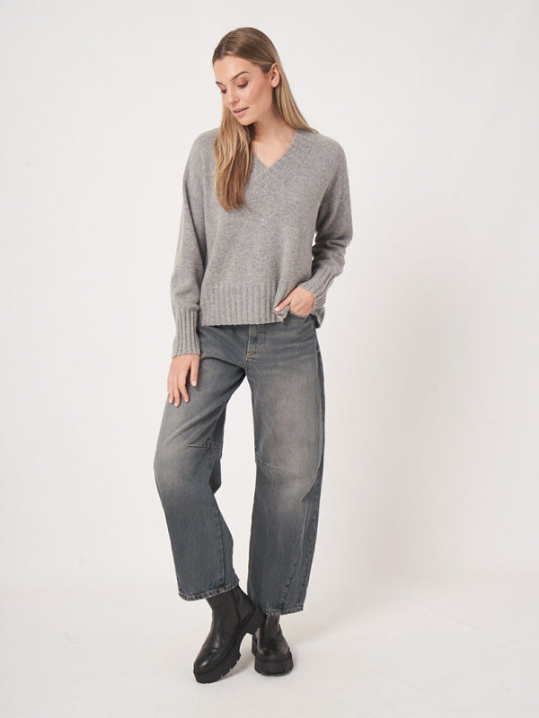 Relaxed Fit Organic Cashmere V-Neck Sweater