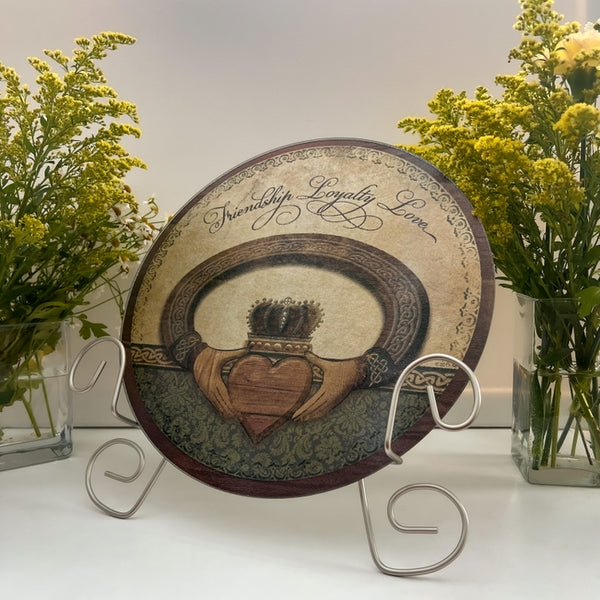 Claddagh Cutting Board
