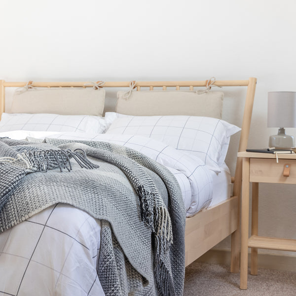 Merino Wool & Cashmere Throw - Grey & Silver Border Check