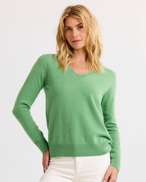 Essential Cashmere V-Neck: Matcha
