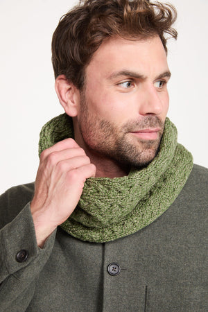 Newport Aran Cable Infinity Scarf - Meadow Green