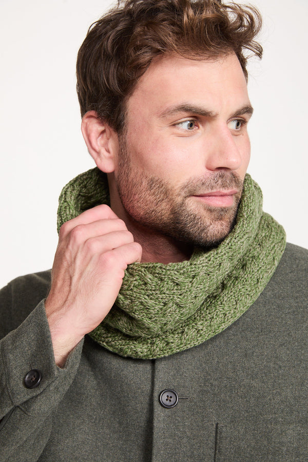 Newport Aran Cable Infinity Scarf - Meadow Green