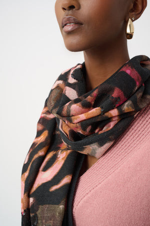 Wool Abstract Print Fringed Scarf