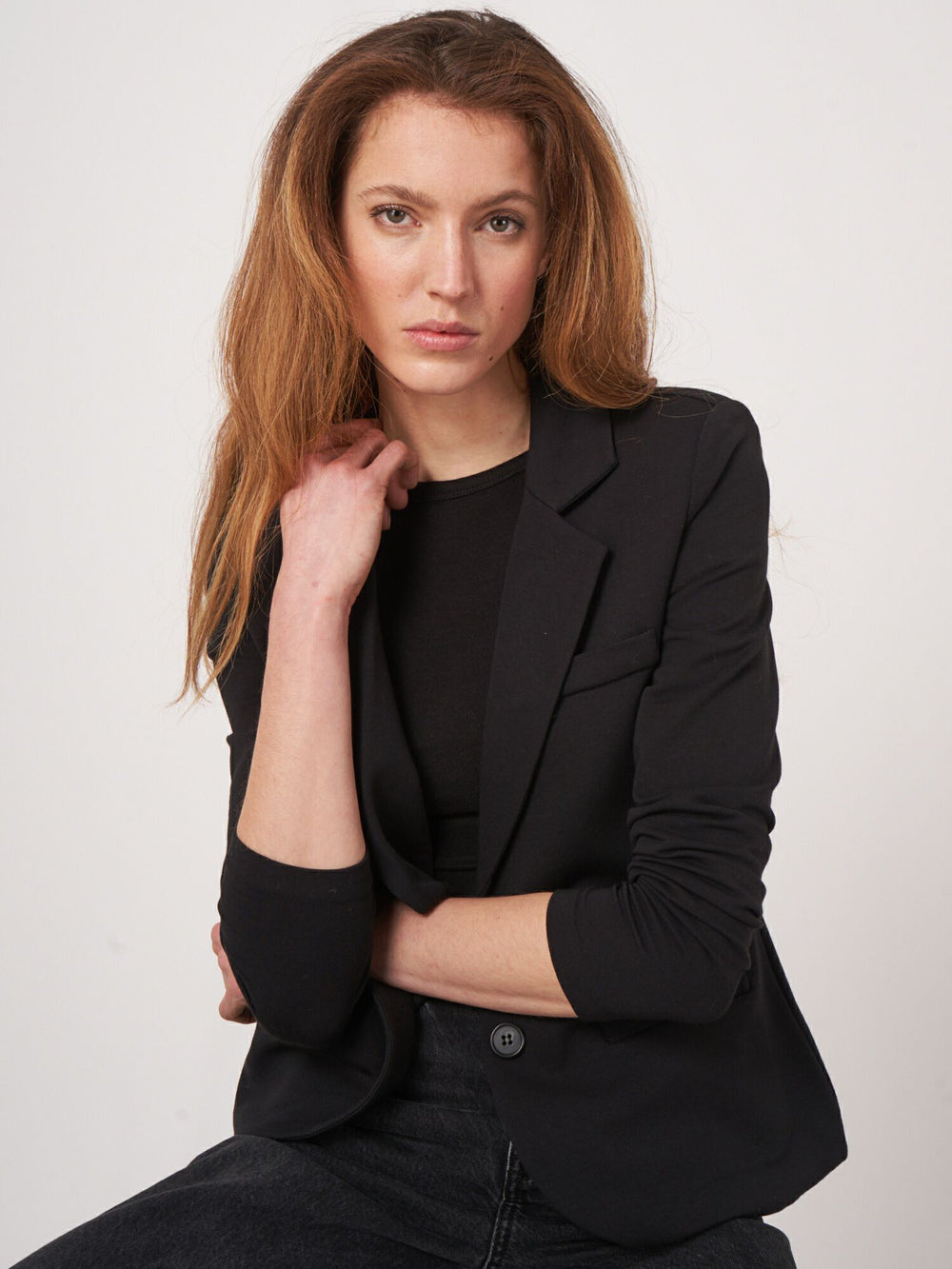 Lady's Knit Blazer - Black