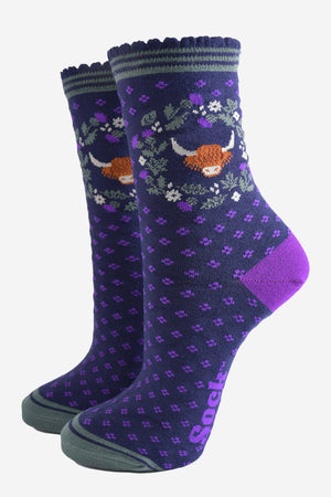 Women's Bamboo Socks - Navy Blue/Purple, Highland Cow Wreath
