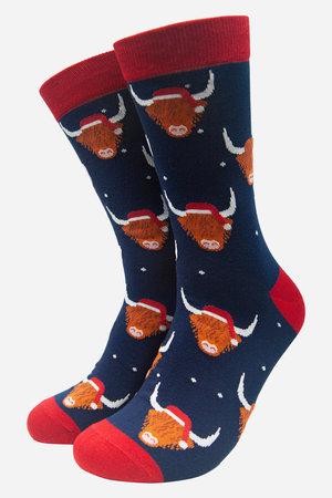 Men's Bamboo Socks Chirstmas Hat Highland Cow - Navy & Red