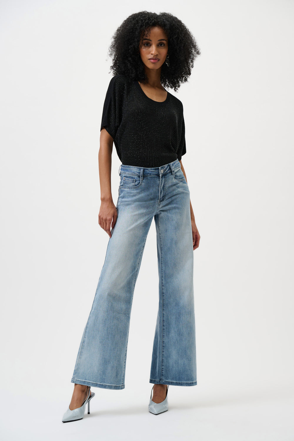 Goldie | Classic Wide-Leg Stretch Jeans - Light Blue Denim