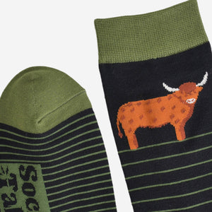 Men's Bamboo Socks Highland Cow - Black & Green