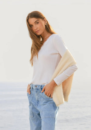 Remi V-Neck w/ Lace Trim - White