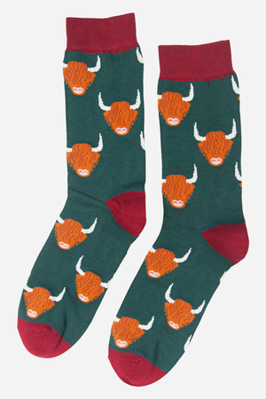 Green Men's Highland Cow Print Bamboo Socks