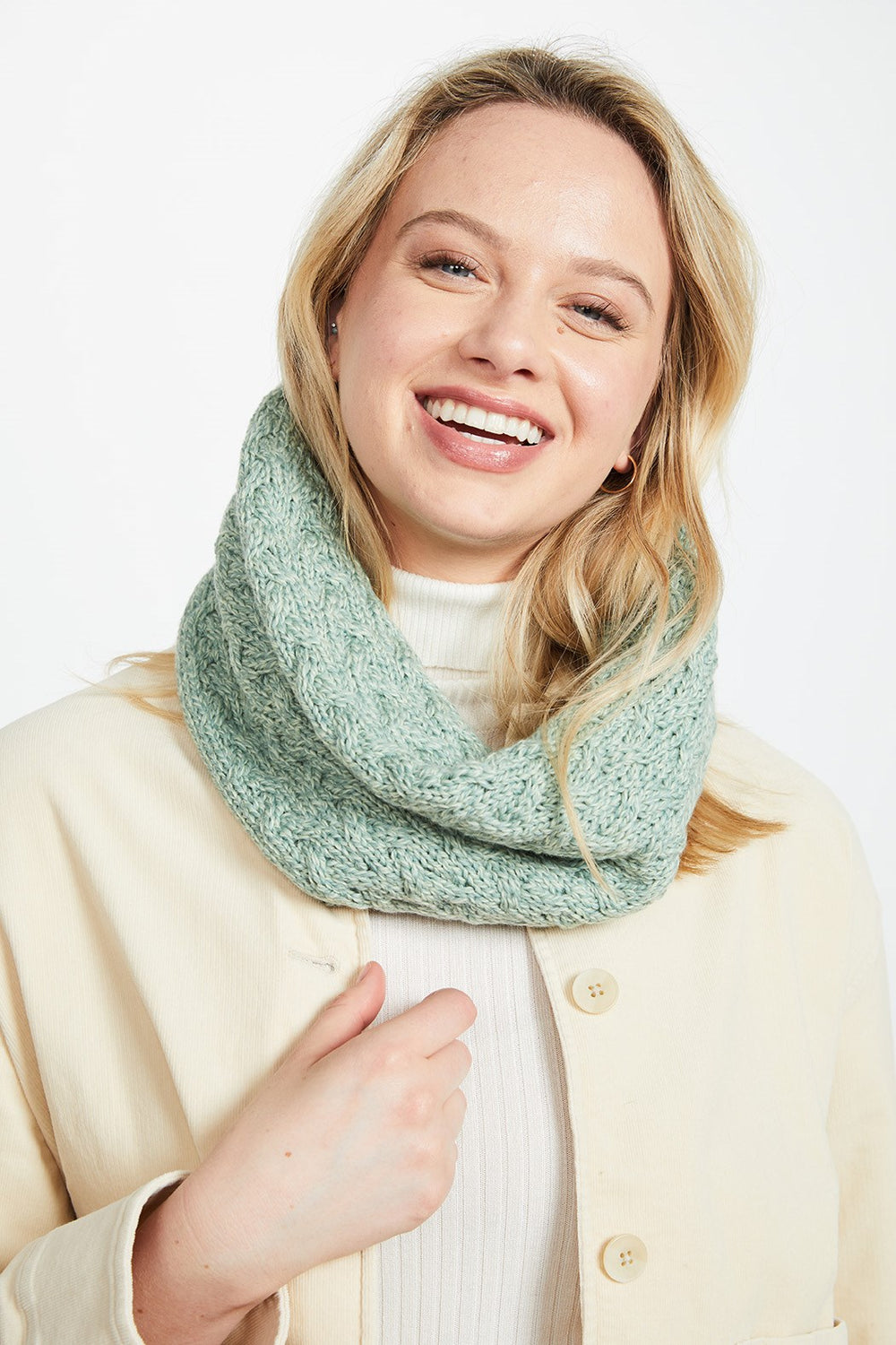 Newport Aran Cable Infinity Scarf - Sea Foam