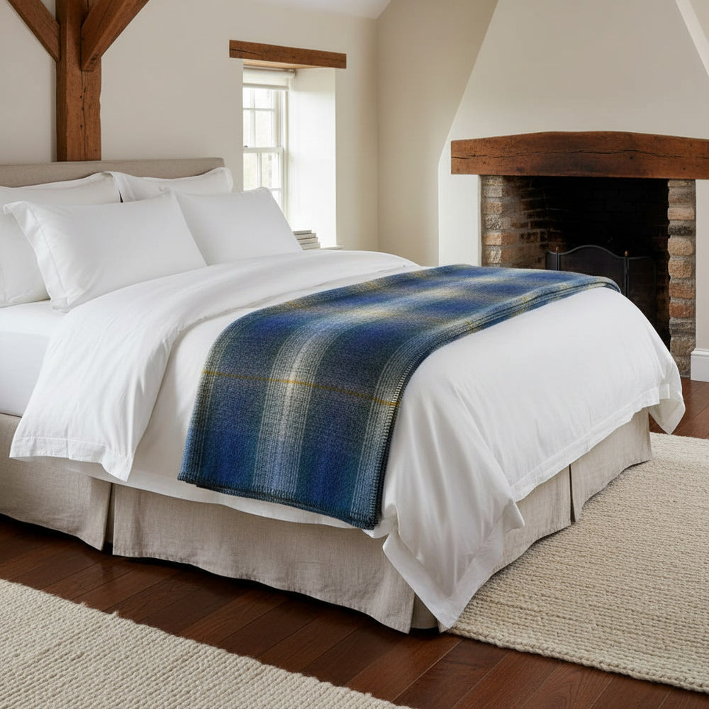 Kerry Blanket Queen 90" x 100" - Blue/Green
