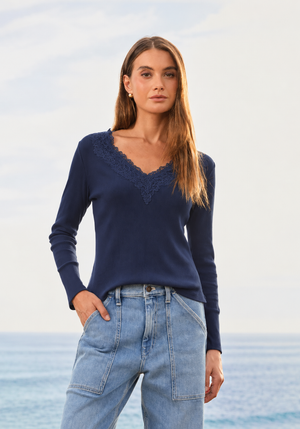 Remi V-Neck w/ Lace Trim - Navy