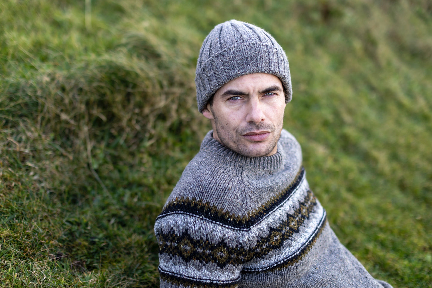 Fisherman Out Of Ireland Fairisle Crew Pullover in Rabbit