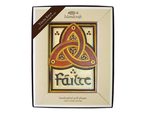 Trinity Knot Failte Wall Hanging