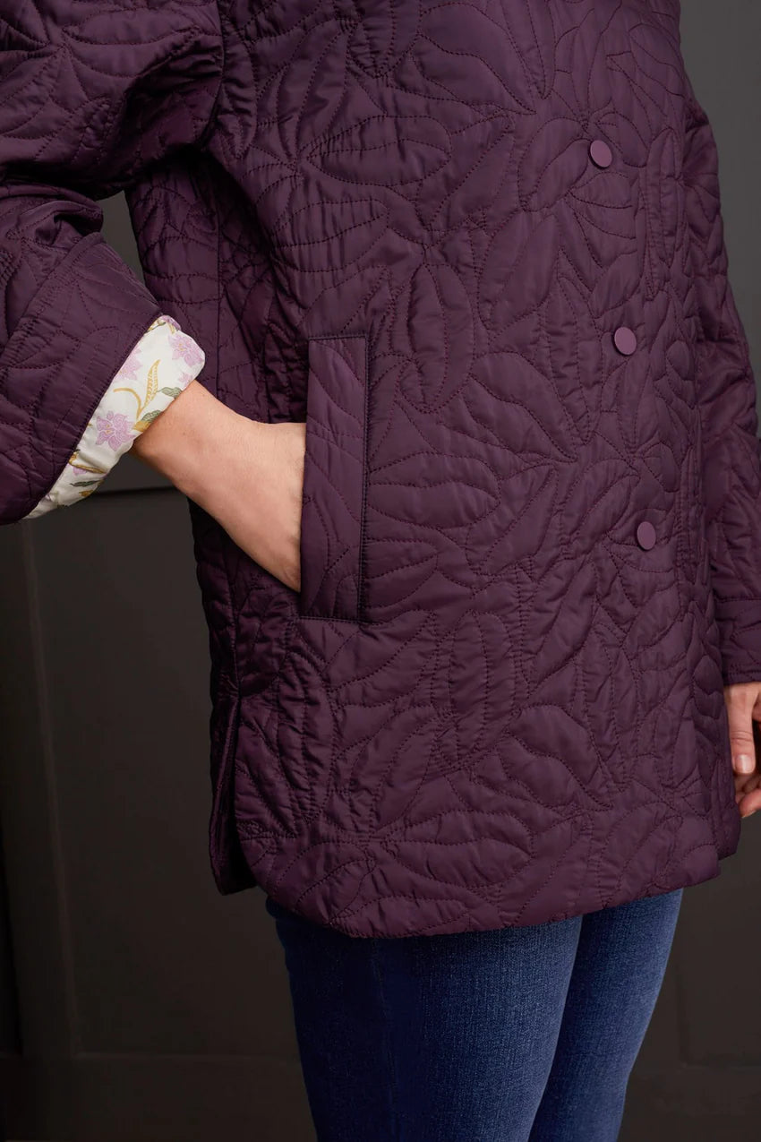 Quilted Snap Front Jacket With Pattered Lining