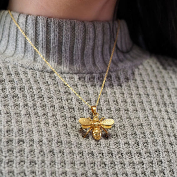 Wildlife Large Bee Pendant - Gold