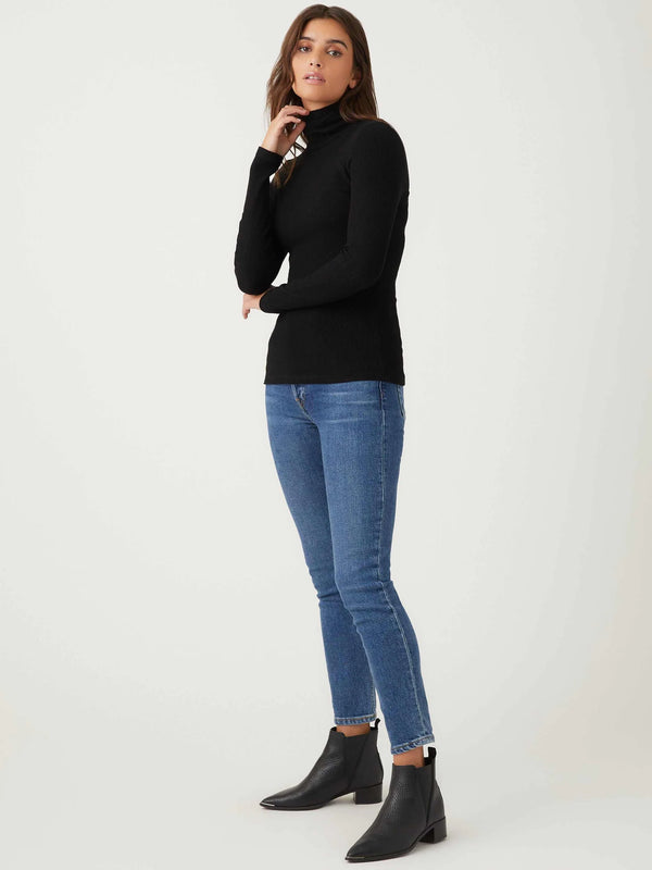 Long Sleeve Ribbed Turtleneck