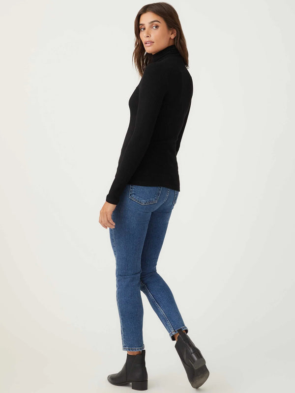 Long Sleeve Ribbed Turtleneck