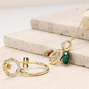 14kt Yellow GoldLab Grown Diamond Malachite Trinity Necklace