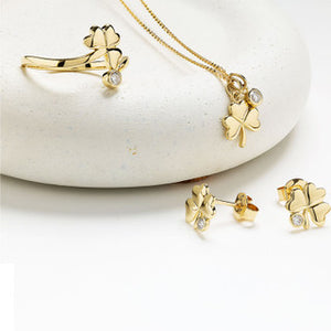 14kt Gold Lab Grown Diamond Celtic Trinity Knot Stud Earrings