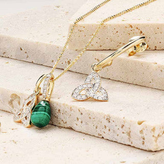 14kt Yellow GoldLab Grown Diamond Malachite Trinity Necklace
