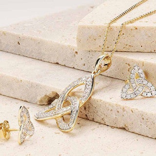 14kt Gold Lab Grown Diamond Celtic Trinity Knot Stud Earring