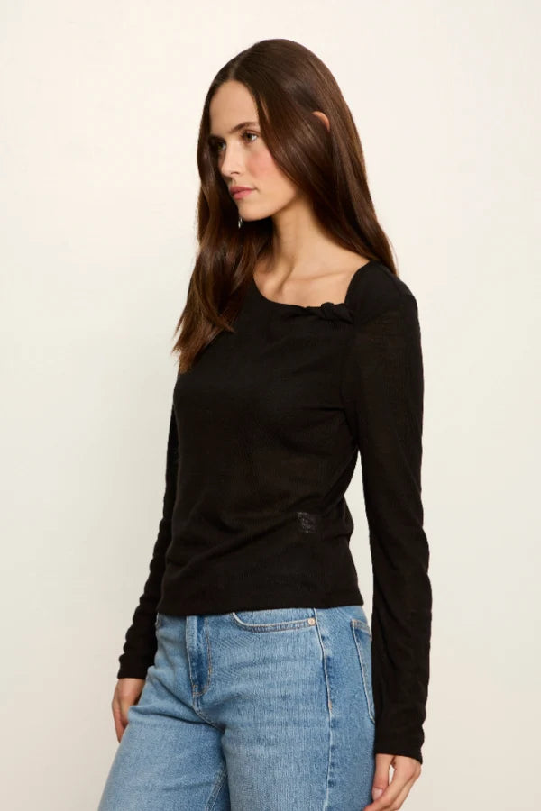 Suki Twist Top