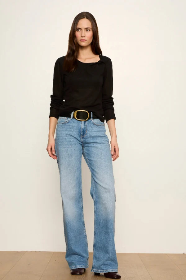 Suki Twist Top