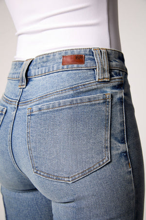 Maya Mid Rise Seamed Jeans