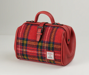 The Medium Doctor Bag - Royal Stewart Tartan