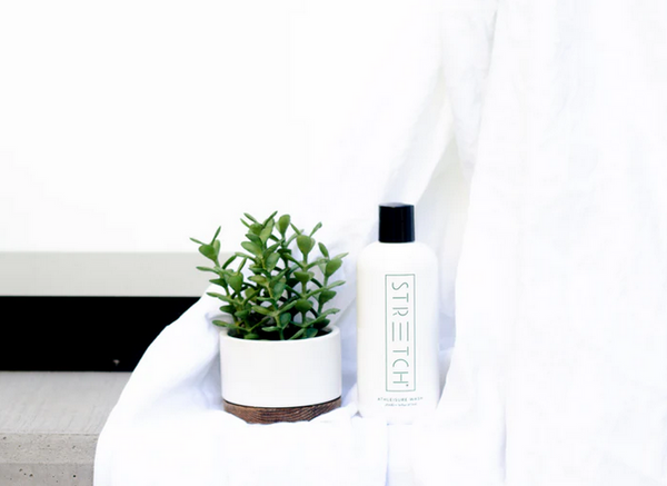 16 fl oz Forever New Stretch Athleisure Wash
