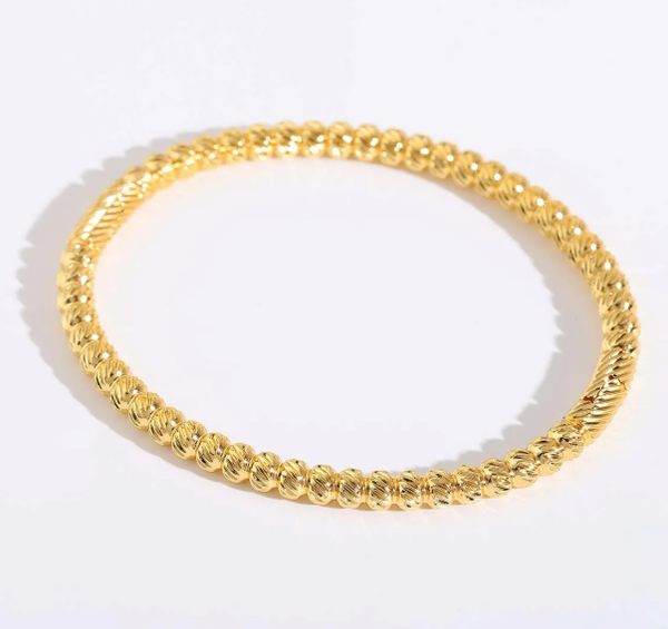 Sleek Bangle: 1
