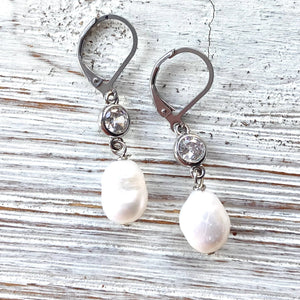 Fresh Water Pearl and Crystals Earrings