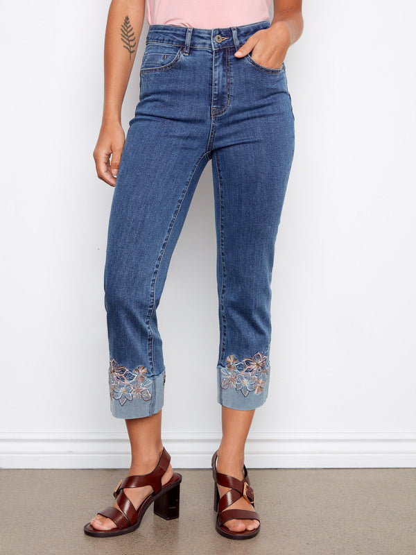 Embroidered Cuff Cropped Jeans