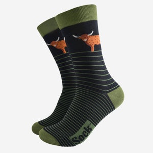 Men's Bamboo Socks Highland Cow - Black & Green