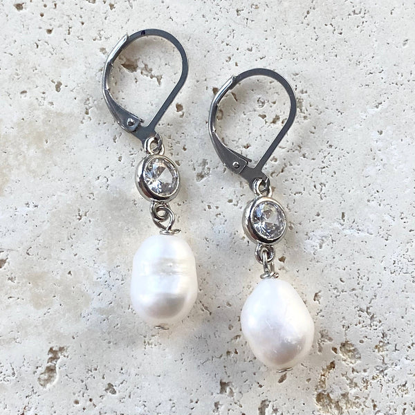Fresh Water Pearl and Crystals Earrings