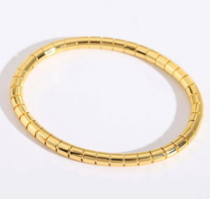 Sleek Bangle: 1