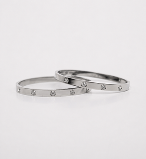 Diamond Carter Bangle - Silver