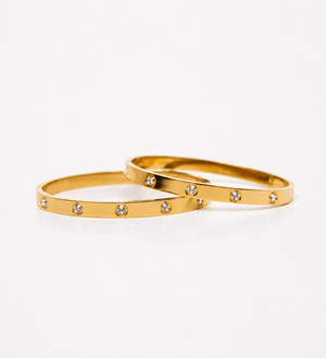 Diamond Carter Bangle - Gold