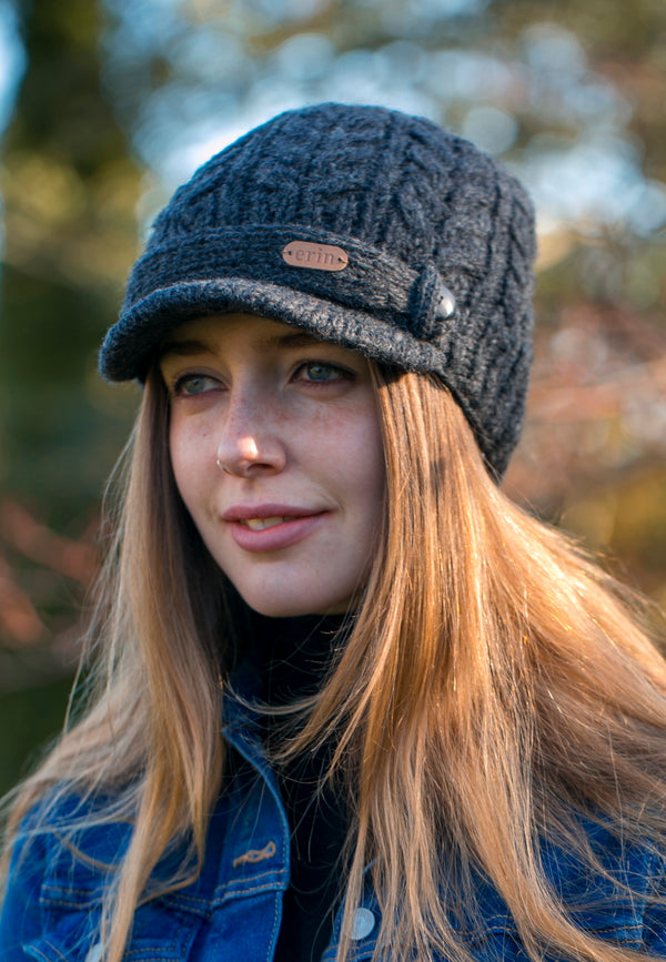 Aran Cable Peak Cap - Charcoal