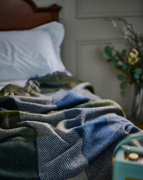 Mohair & Wool Throw - Midnight