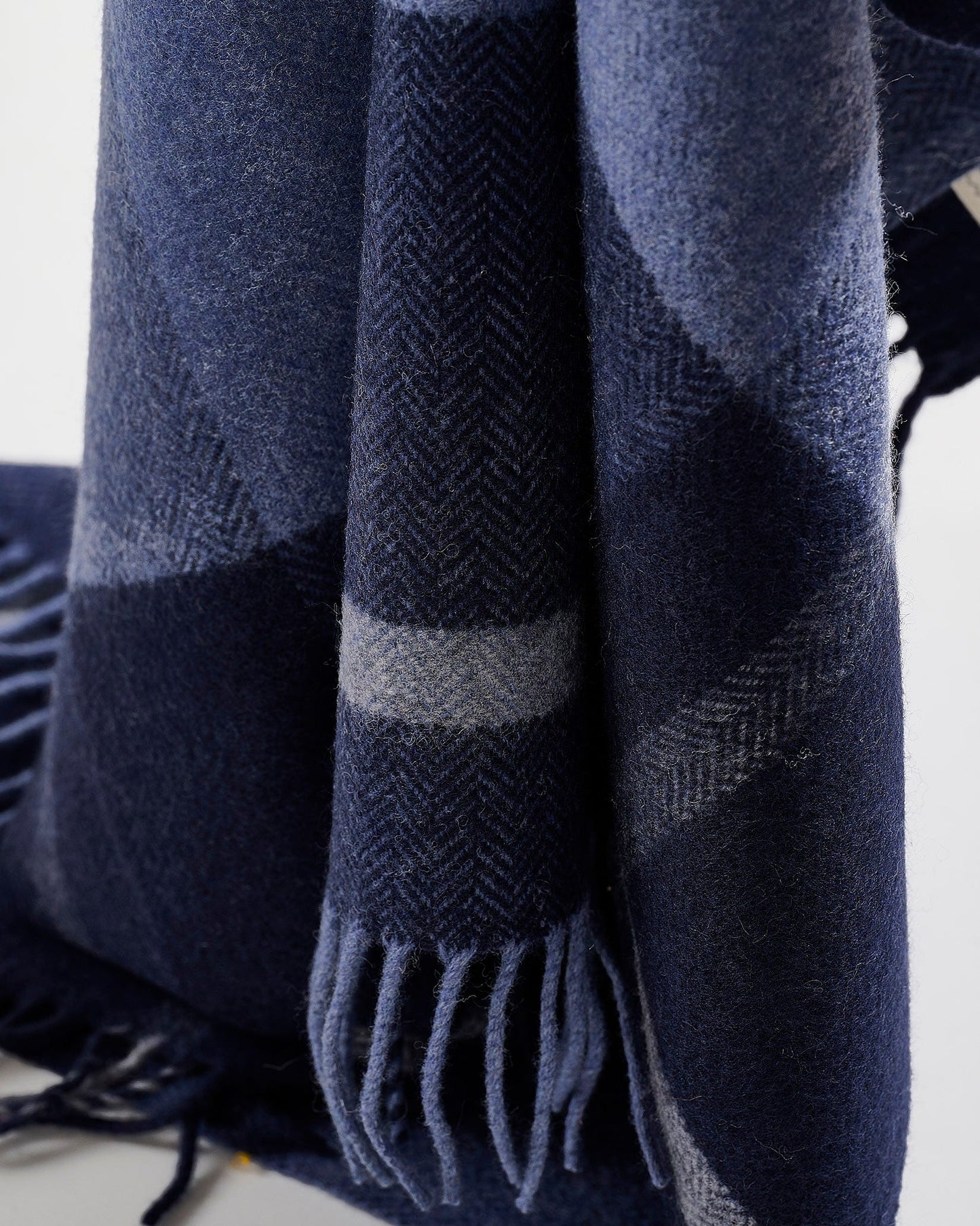 Cashmere Blend Throw - Navy Check