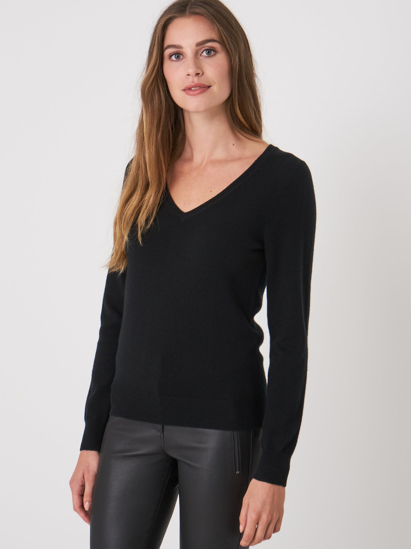 Organic Cashmere V Neck Pullover